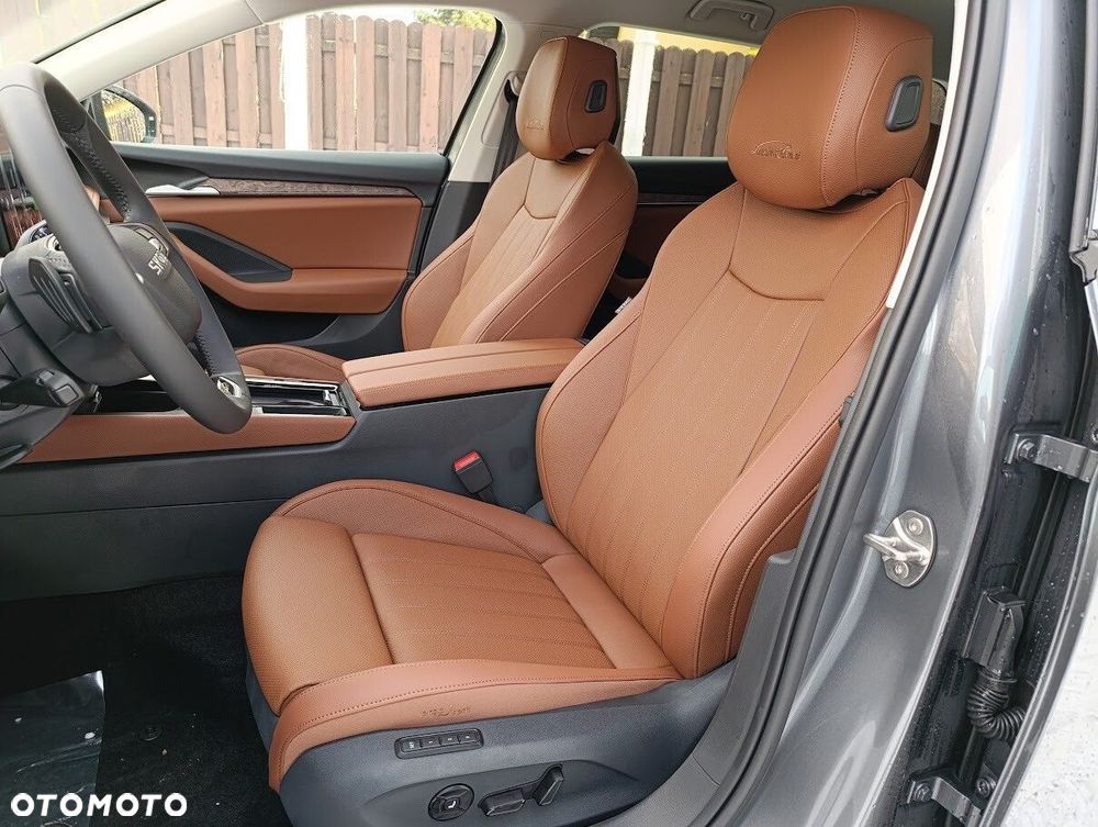 Skoda Superb 2.0 TDI SCR 4x4 L&K DSG - 7