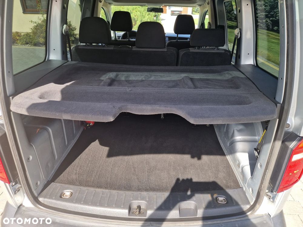 Volkswagen Caddy - 11