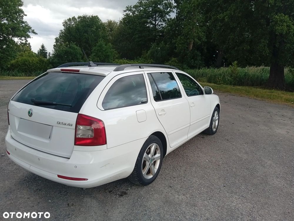 Skoda Octavia 2.0 TDI DPF Ambition DSG - 6