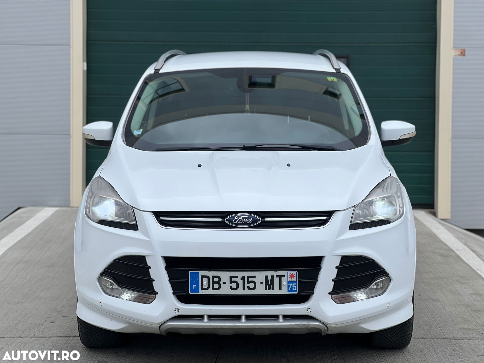 Ford Kuga 2.0 TDCi 2x4 Individual - 2