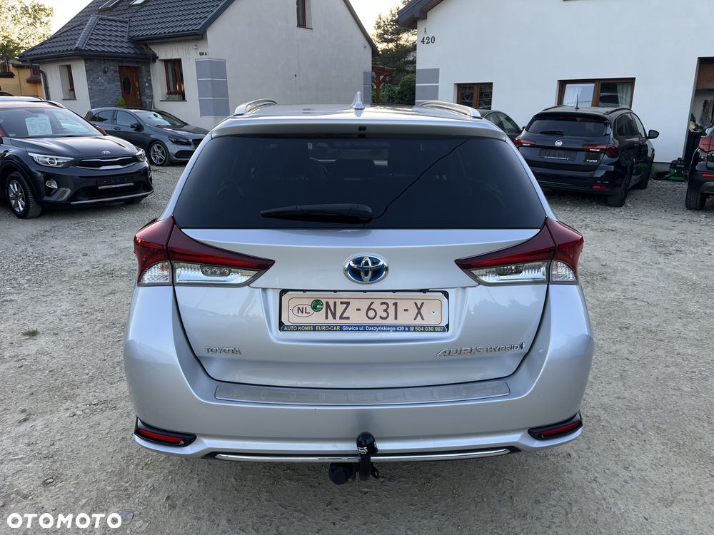 Toyota Auris - 8