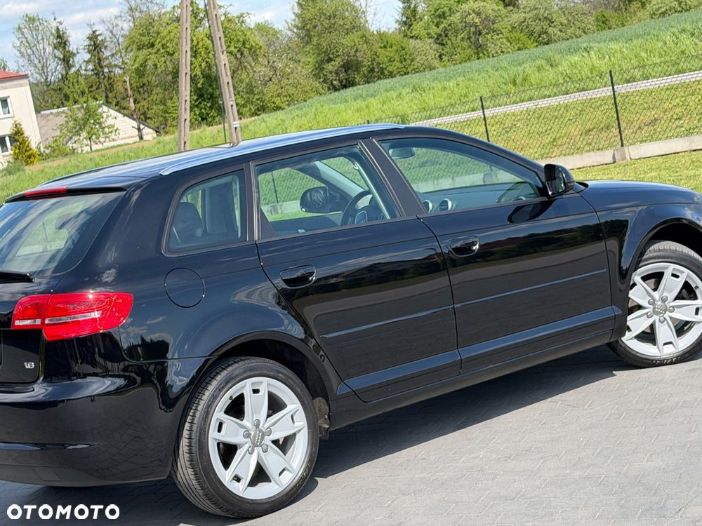 Audi A3 Sportback 1.6 Attraction - 16