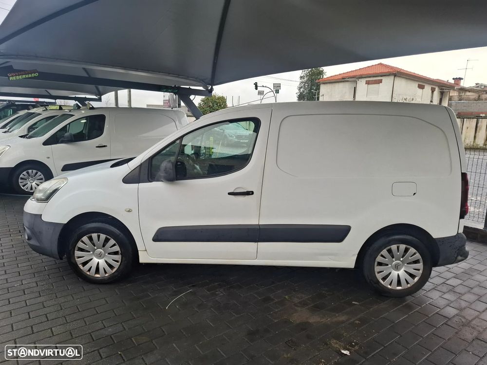 Citroën BERLINGO 1.6HDI 3LUGARES - 13