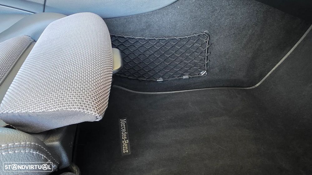 Mercedes-Benz C 300 d 9G-TRONIC Avantgarde - 34