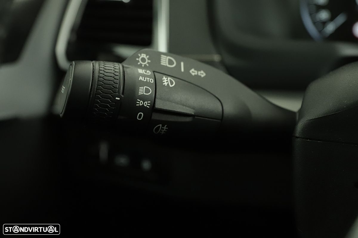 Volvo XC 90 2.0 T8 PHEV R-Design AWD - 18