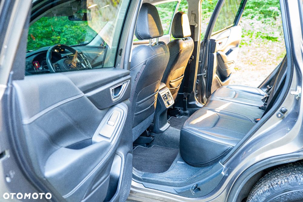 Subaru Forester 2.0i-L Platinum (EyeSight) Lineartronic - 29