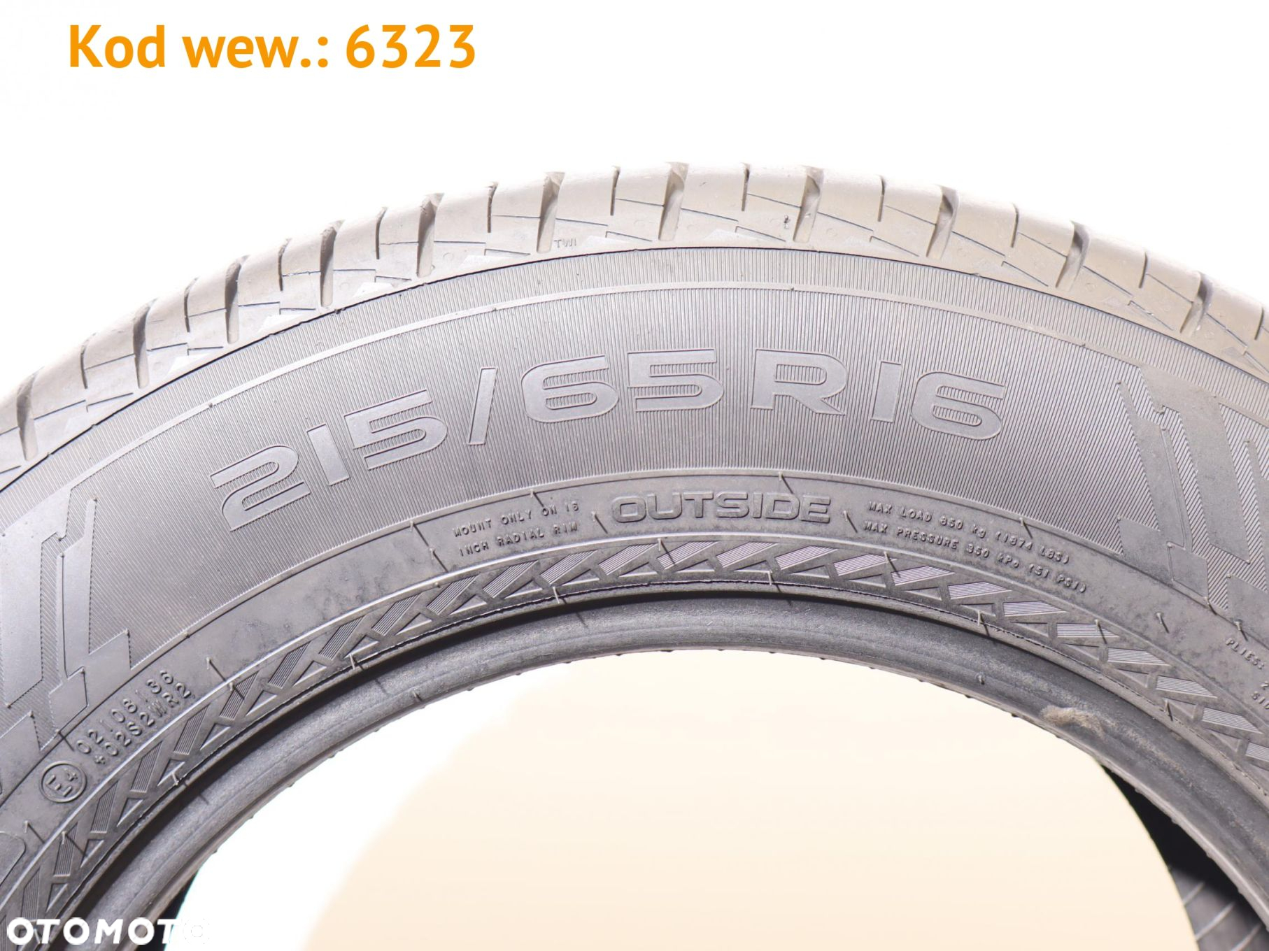 Nokian WeatherProof SUV - 215/65 R16C - 5