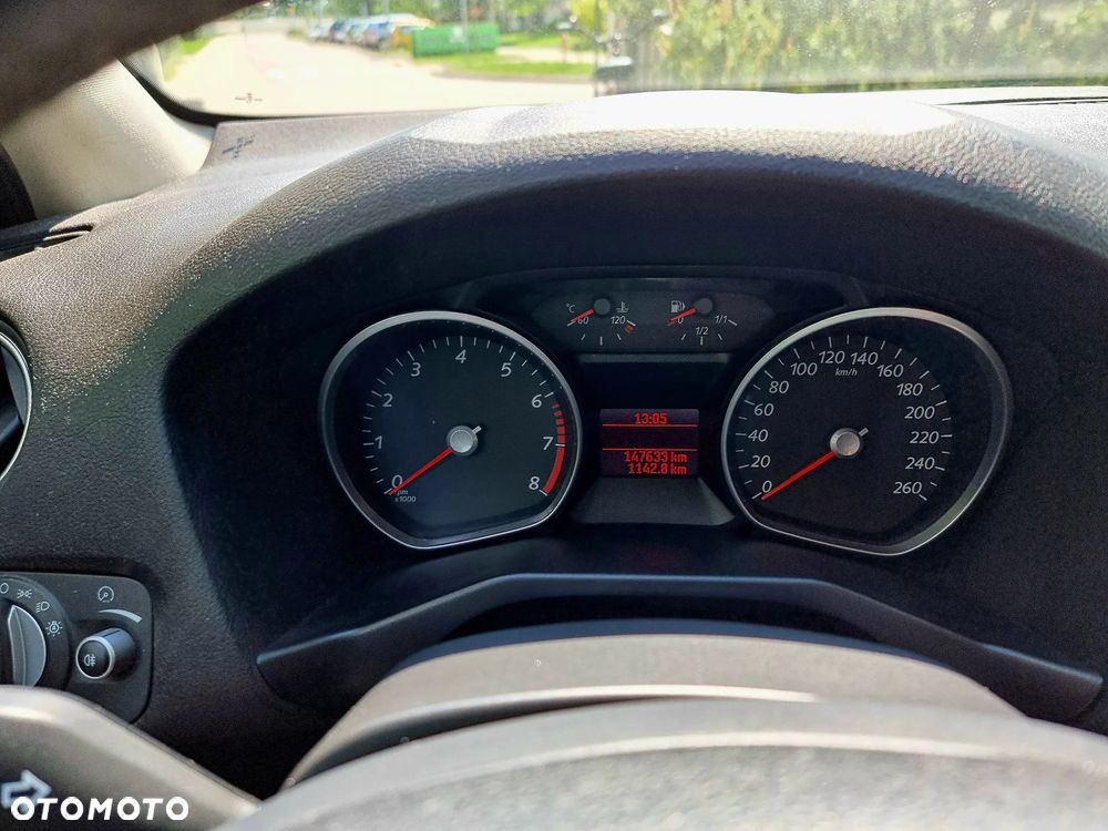 Ford Mondeo - 8