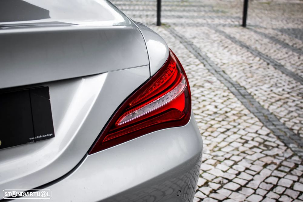 Mercedes-Benz CLA 180 d Urban Aut. - 11