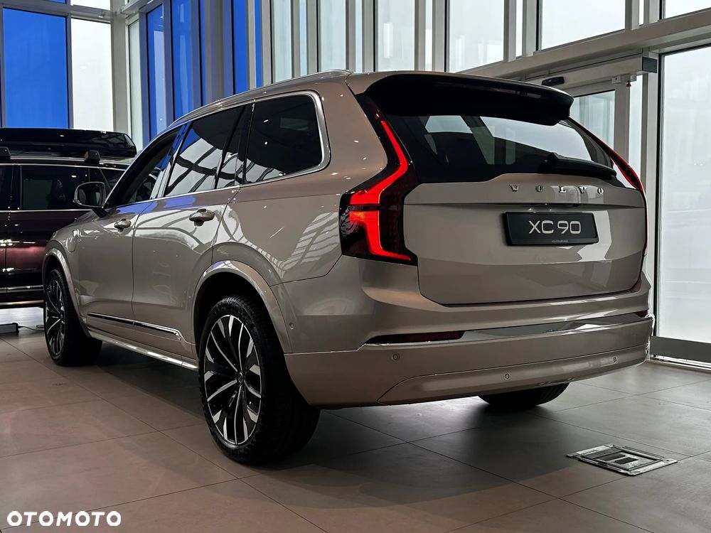 Volvo XC 90 T8 AWD Plug-In Hybrid Ultimate Bright 7os - 6