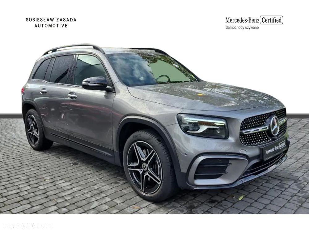 Mercedes-Benz GLB 200 AMG Line 7G-DCT - 7