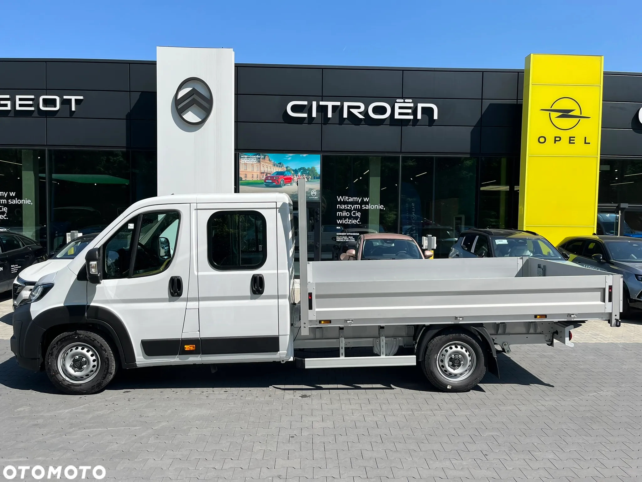 Peugeot Boxer Doka Podwójna Kabina| Skrzynia| 6 PALET|140KM MT6| Euro 6E |DMC 3.5t - 3