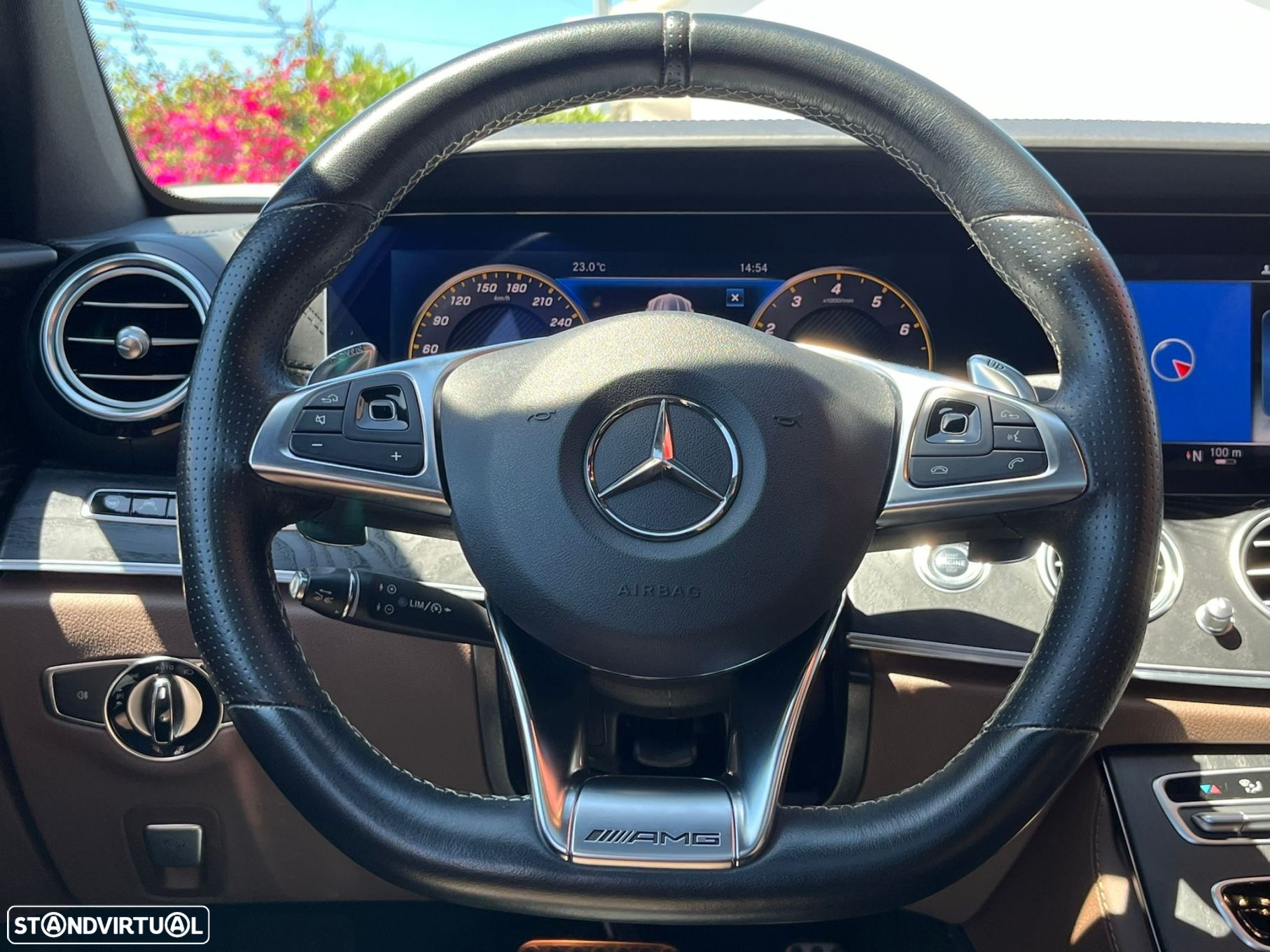 Mercedes-Benz E 63 AMG S 4-Matic+ - 33