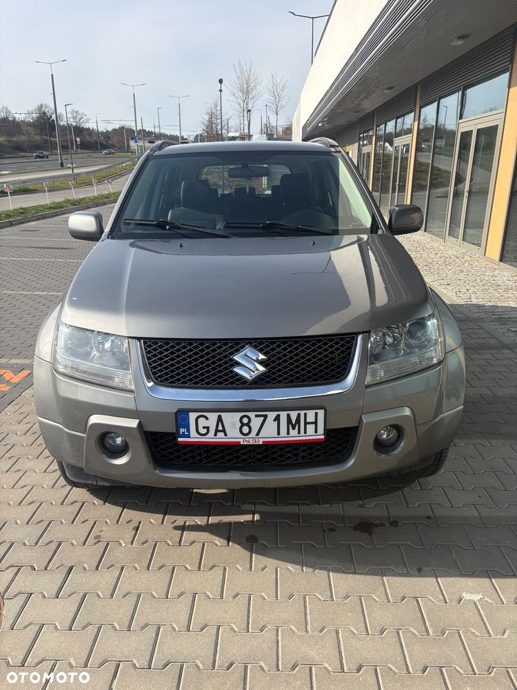 Suzuki Grand Vitara - 2