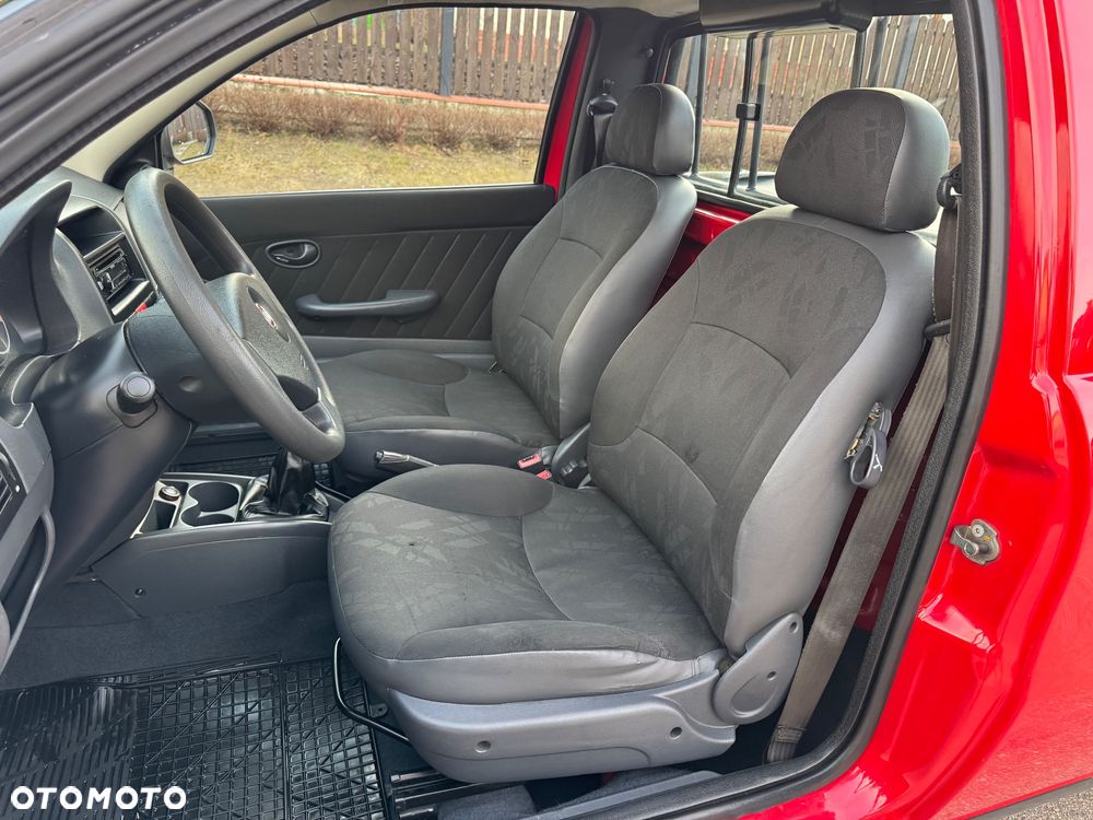 Fiat Strada Working - 7