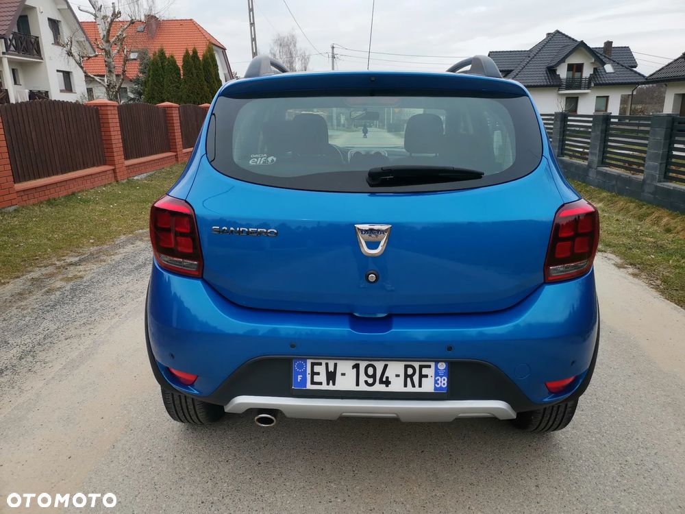 Dacia Sandero Stepway dCi 90 (S&S) Celebration - 2