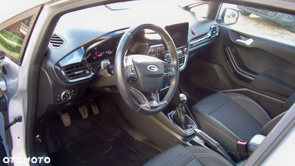 Ford Fiesta 1.1 S&S TITANIUM - 13