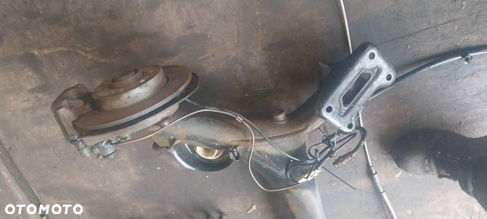 BELKA OŚ ZAWIESZENIA TYŁ TARCZE Z ABS PEUGEOT 307 I KOMBI - 8