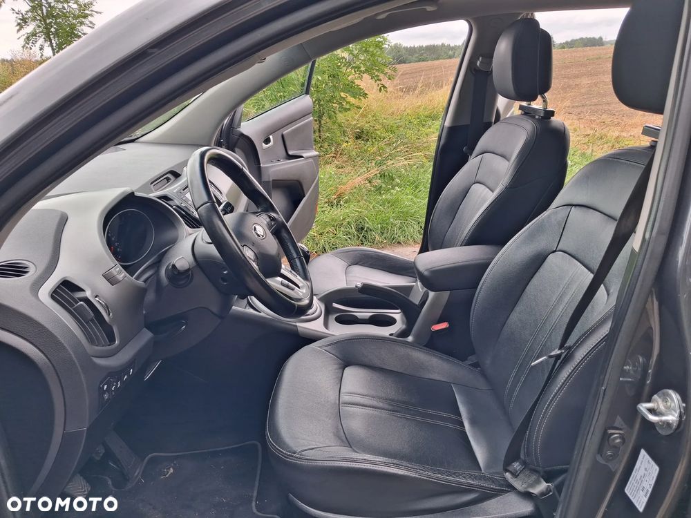 Kia Sportage 2.0 CRDI 4WD Attract - 15