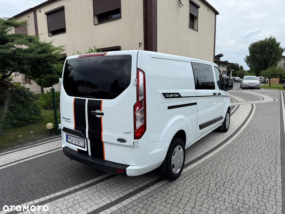 Ford Transit Custom 290 L2H1 Limited - 12