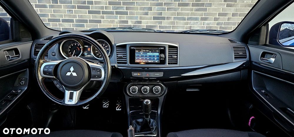 Mitsubishi Lancer Evolution GSR - 20