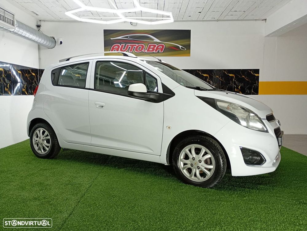 Chevrolet Spark 1.0 L Bi-Fuel - 8