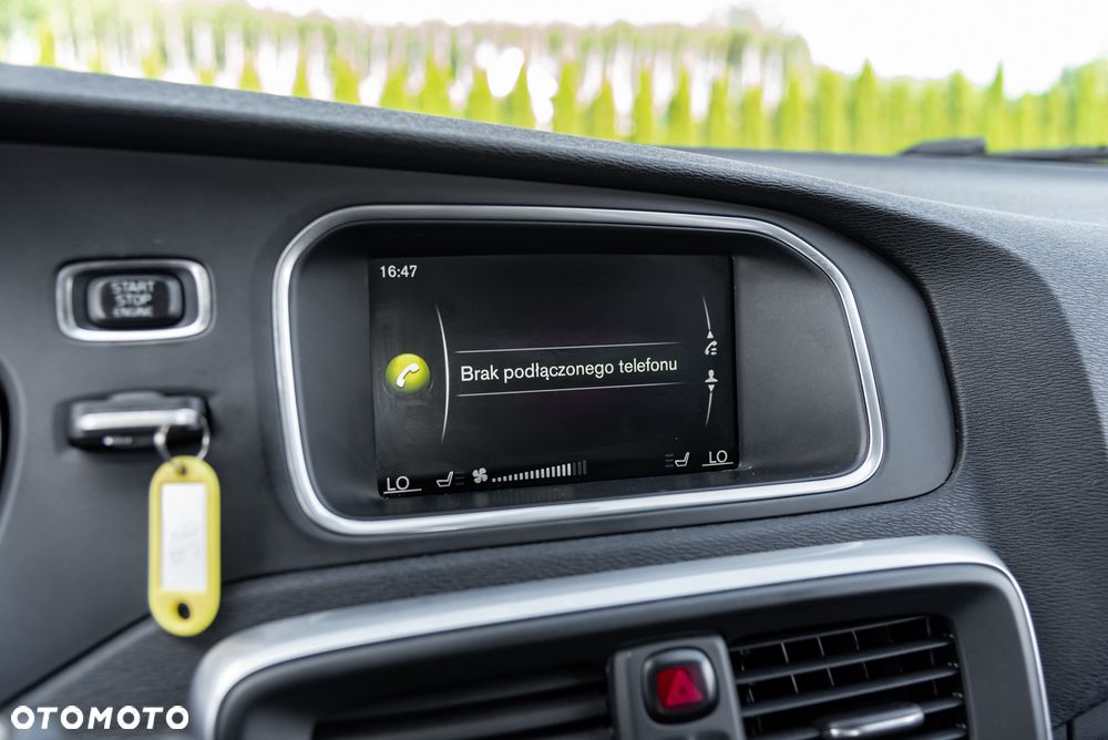 Volvo V40 Cross Country 2016