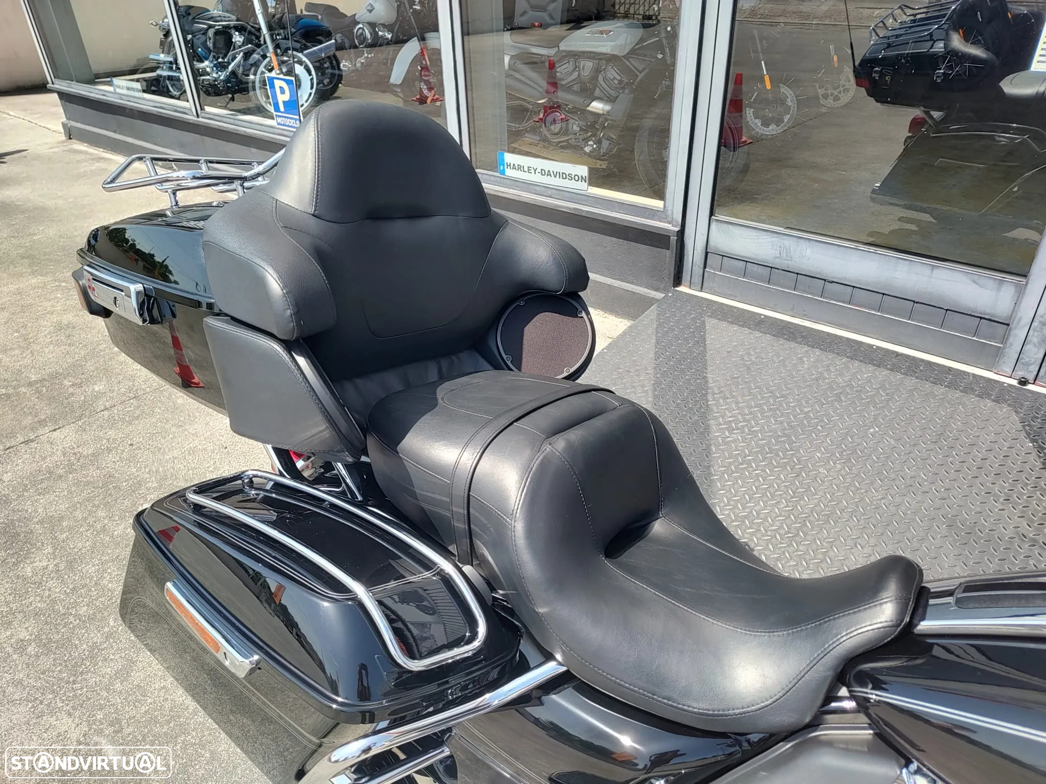 Harley-Davidson Electra Glide Ultra Classic - 8