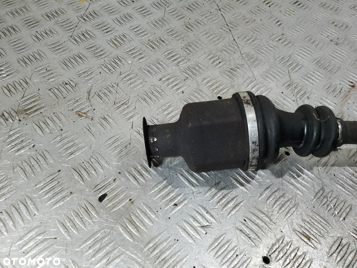PÓŁOŚ PRAWA PRZÓD RENAULT CLIO II LIFT 1.9 DTI - 2