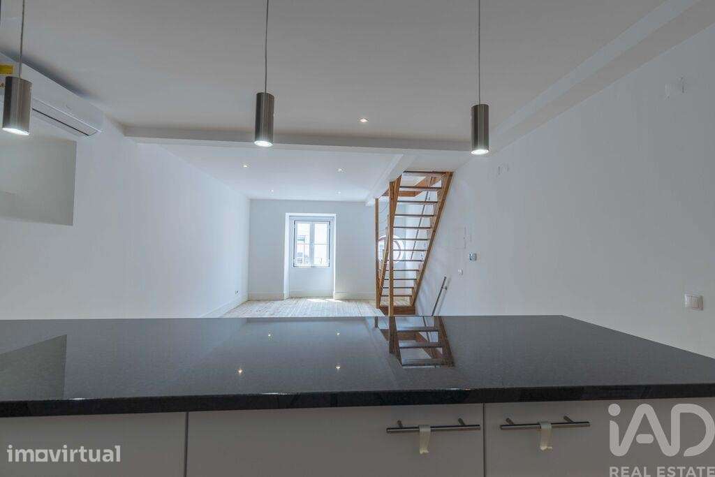 Duplex T2 em Arroios de 120,00 m2 - Grande imagem: 5/25