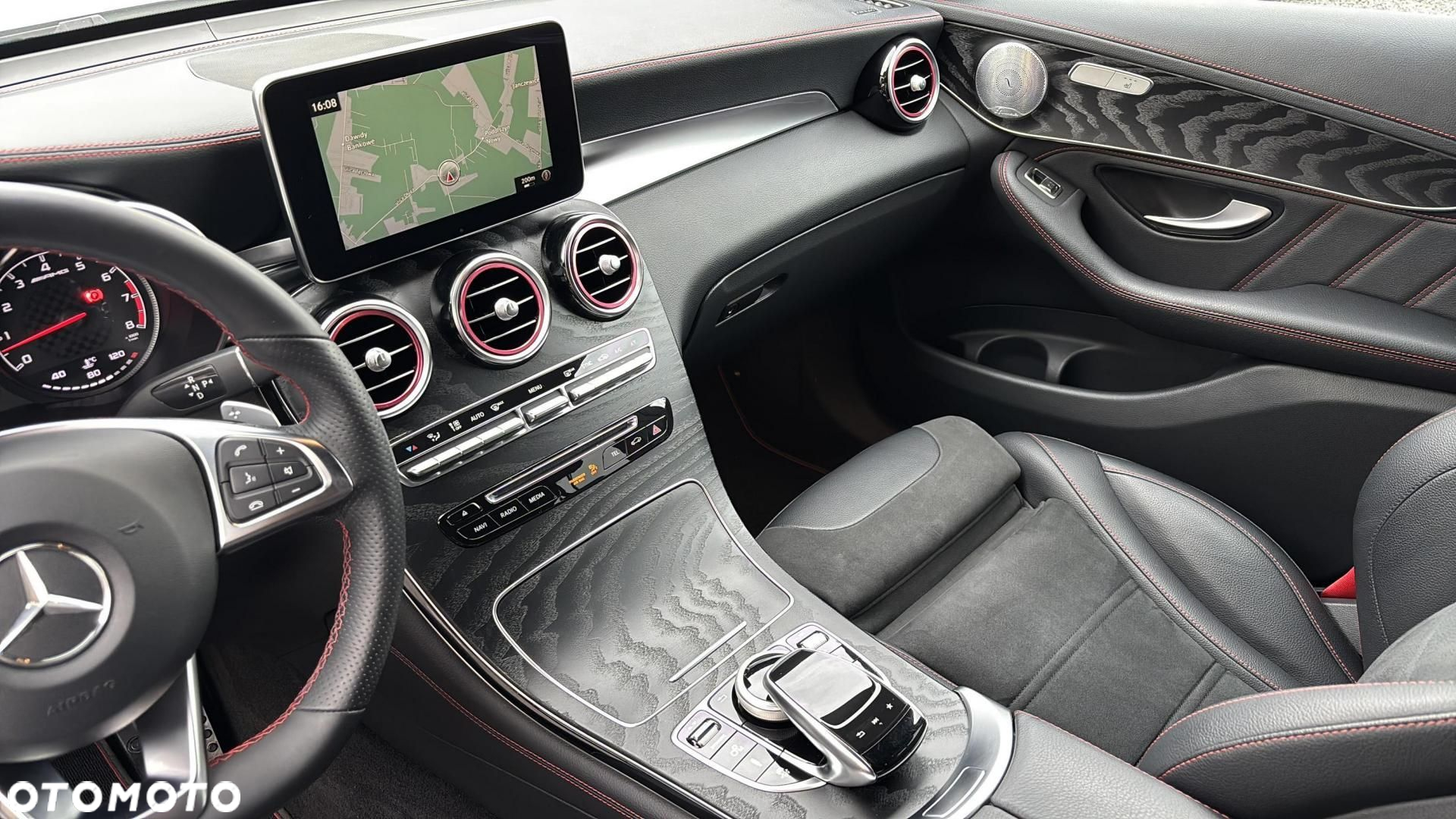 Mercedes-Benz GLC - 14