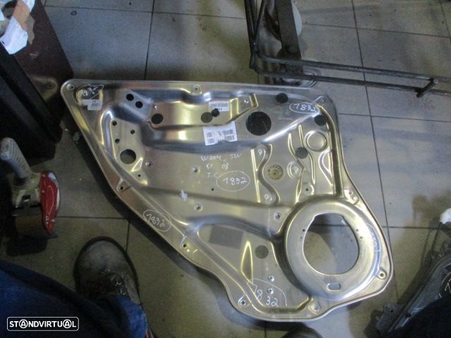 Elevador Sem Motor 911786100 MERCEDES W204 SW 2008 5P TE MERCEDES W204 C220 Cdi 2008 2.2 Cdi 170Cv 5P PRETO TE - 1