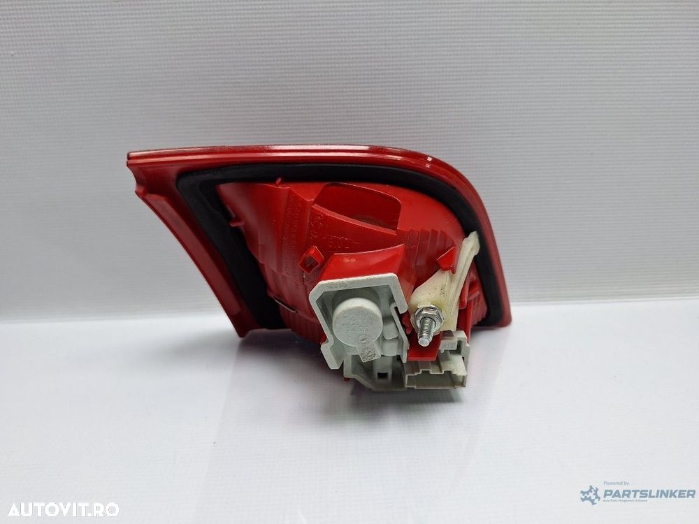 Stop haion dreapta AUDI A3 II Sportback 8PA 2004 - 2015 TDI BKC, BLS, BXE 8P4945094B - 1