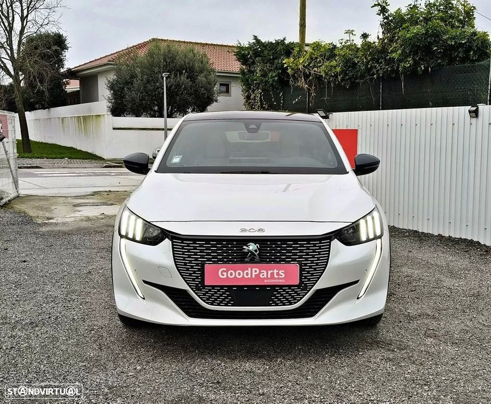 Peugeot e-208 50 kWh GT Pack - 11