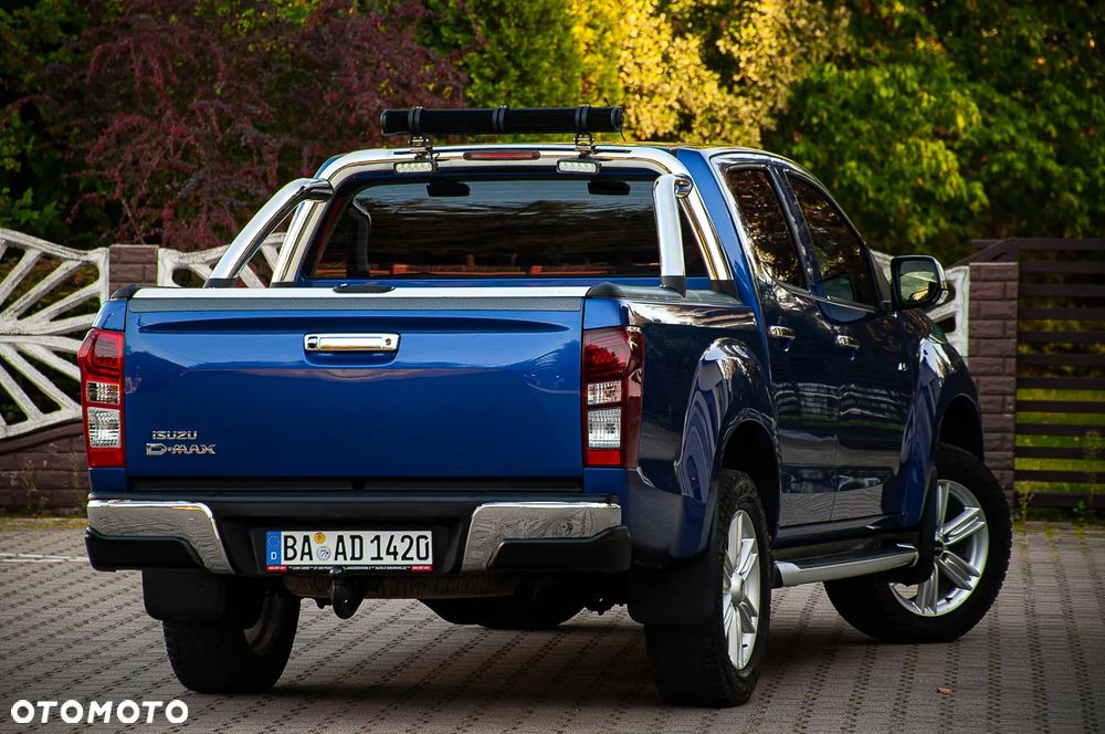 Isuzu D-Max 1.9 DC LS+ - 23