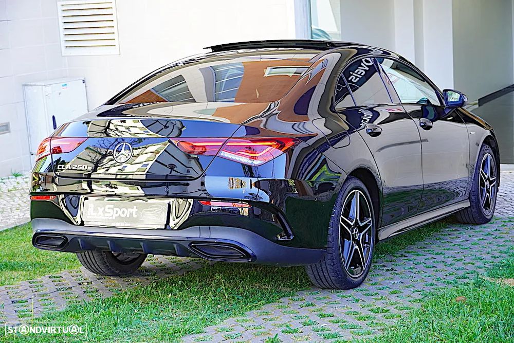 Mercedes-Benz CLA 250 e AMG Line - 42