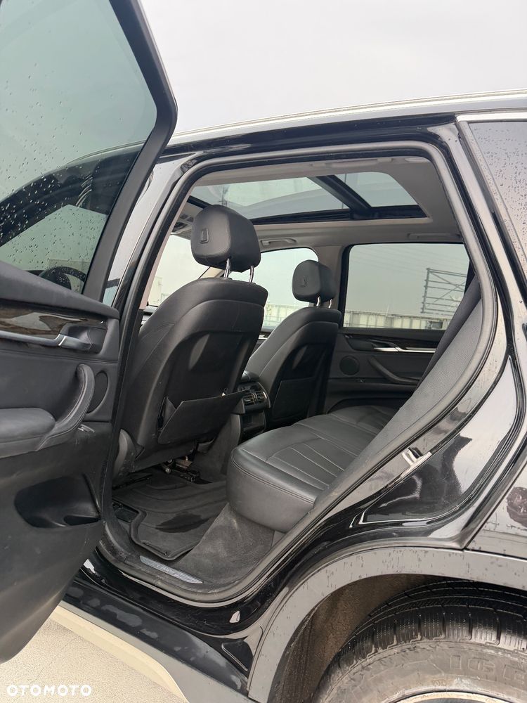 BMW X5 xDrive35i - 10