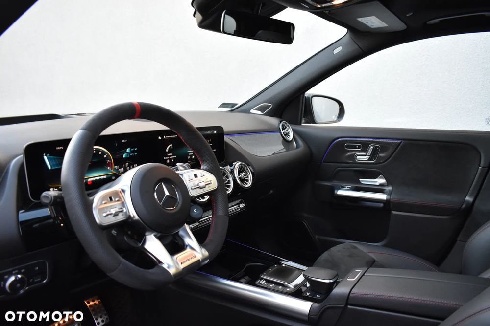 Mercedes-Benz GLA AMG 45 S 4Matic+ AMG Speedshift DCT 8G - 13