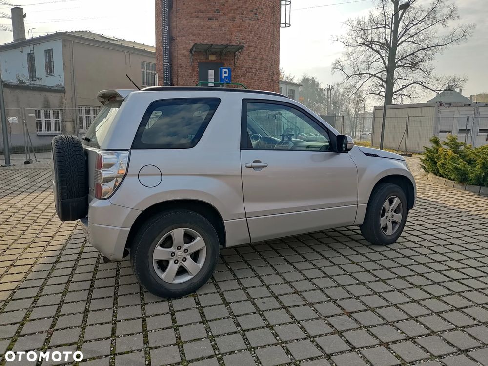 Suzuki Grand Vitara 1.6 Comfort - 4
