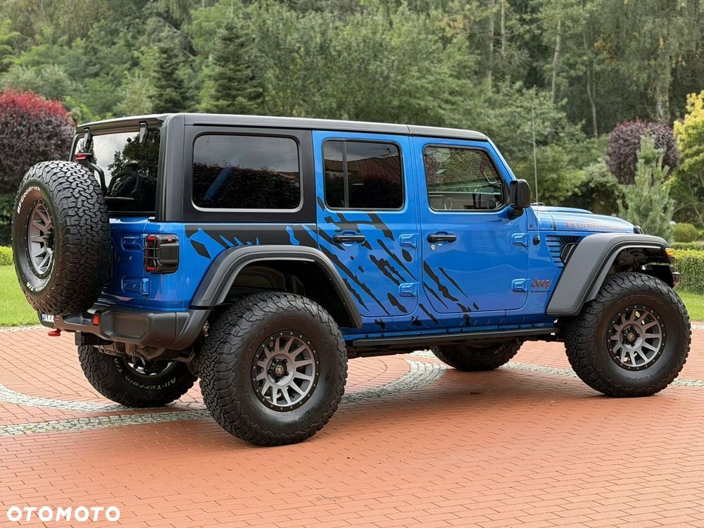 Jeep Wrangler - 11