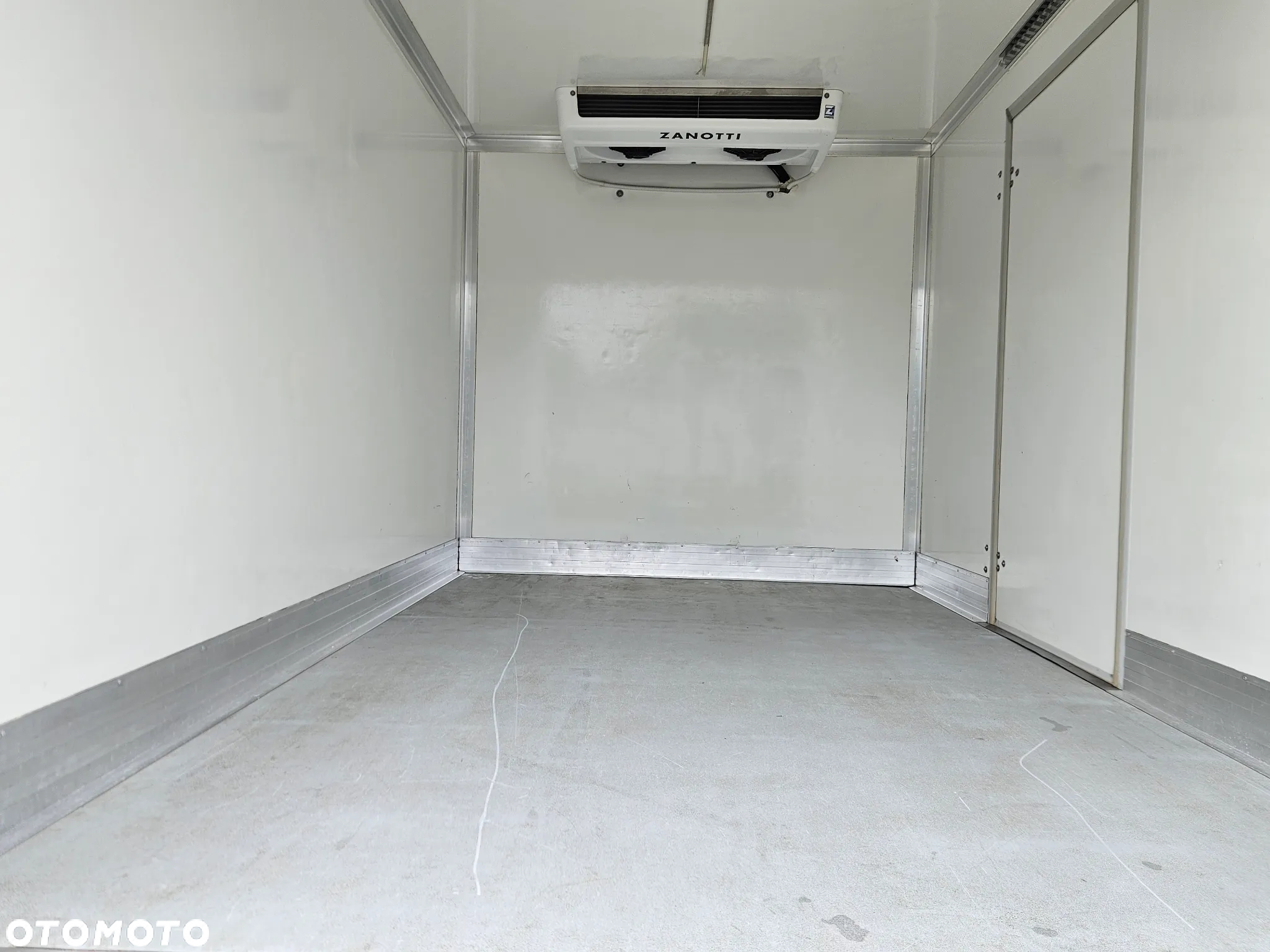 Renault Master - 13