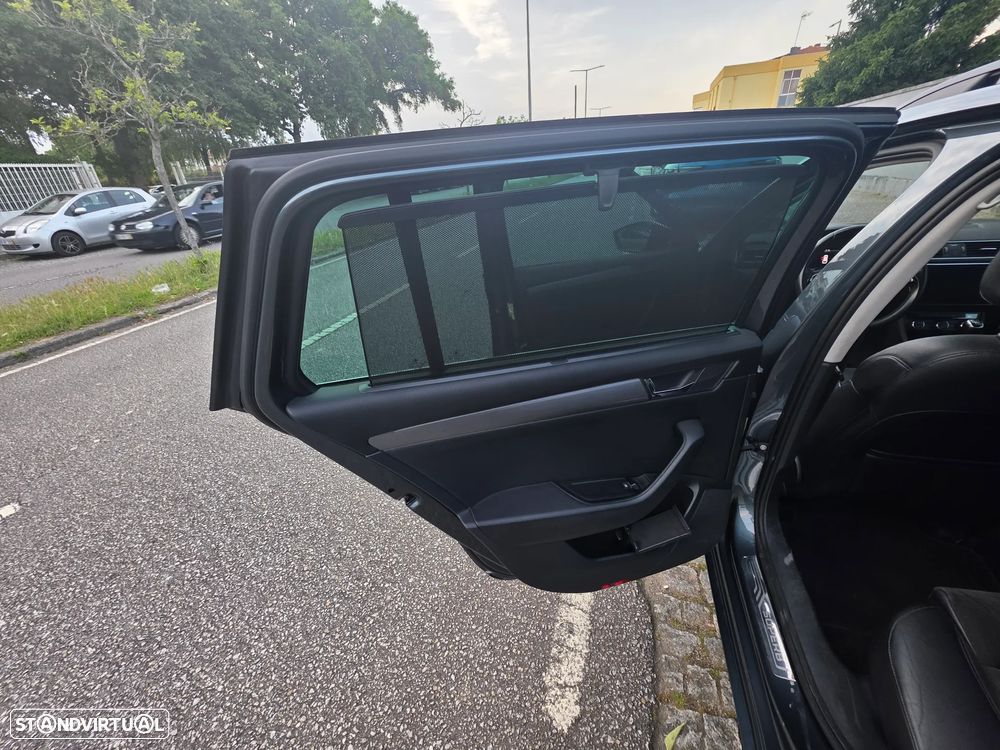 Skoda Superb Break 1.6 TDI Style Greenline - 15