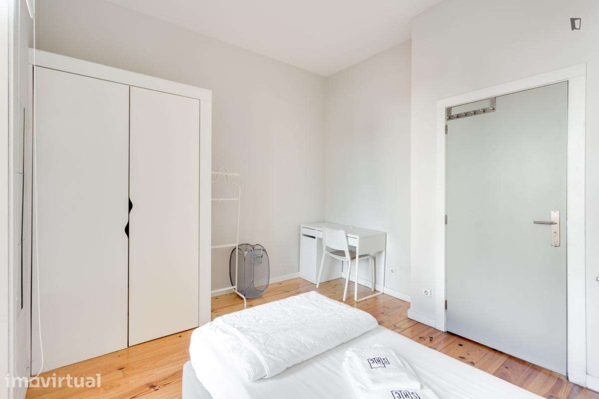 Quarto - localizado em Bonfim Porto - Grande imagem: 4/8