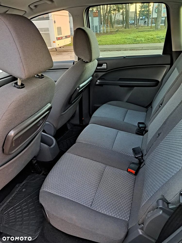 Ford Focus C-Max - 10