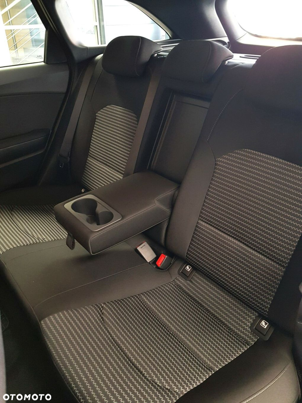 Kia Ceed - 31