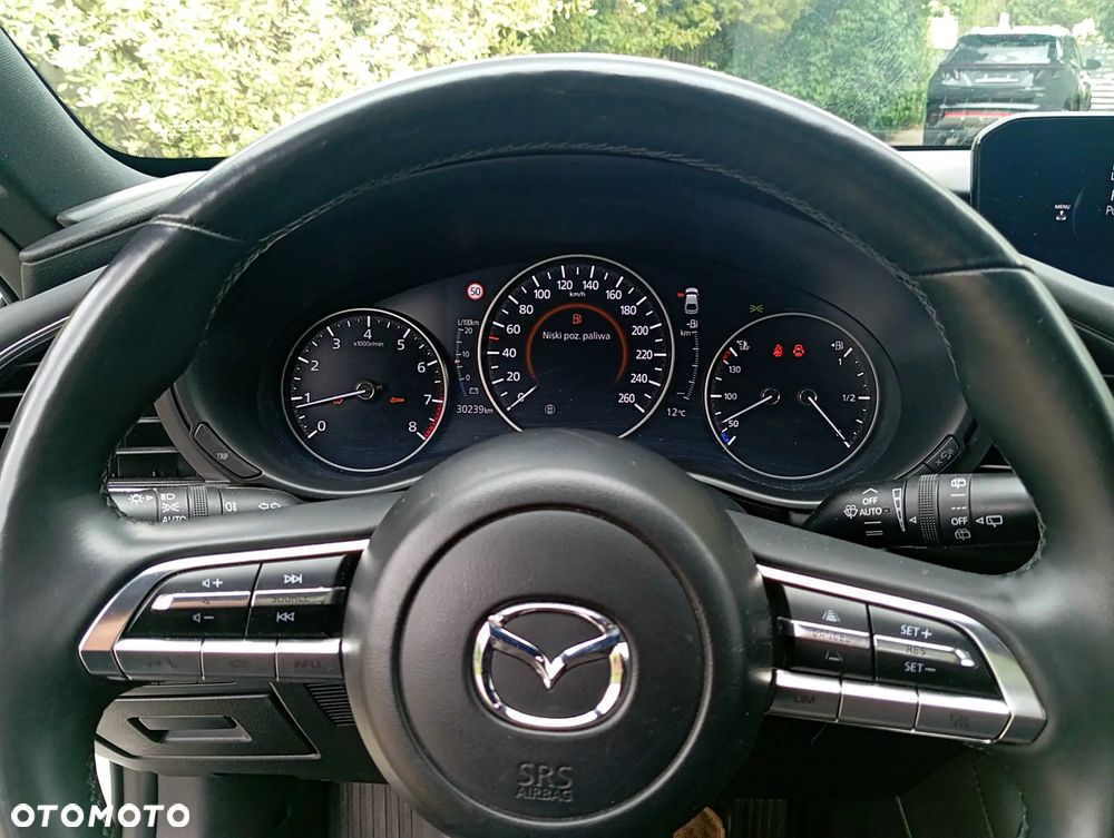 Mazda 3 e-SKYACTIV-G 122 M HYBRID HOMURA - 24