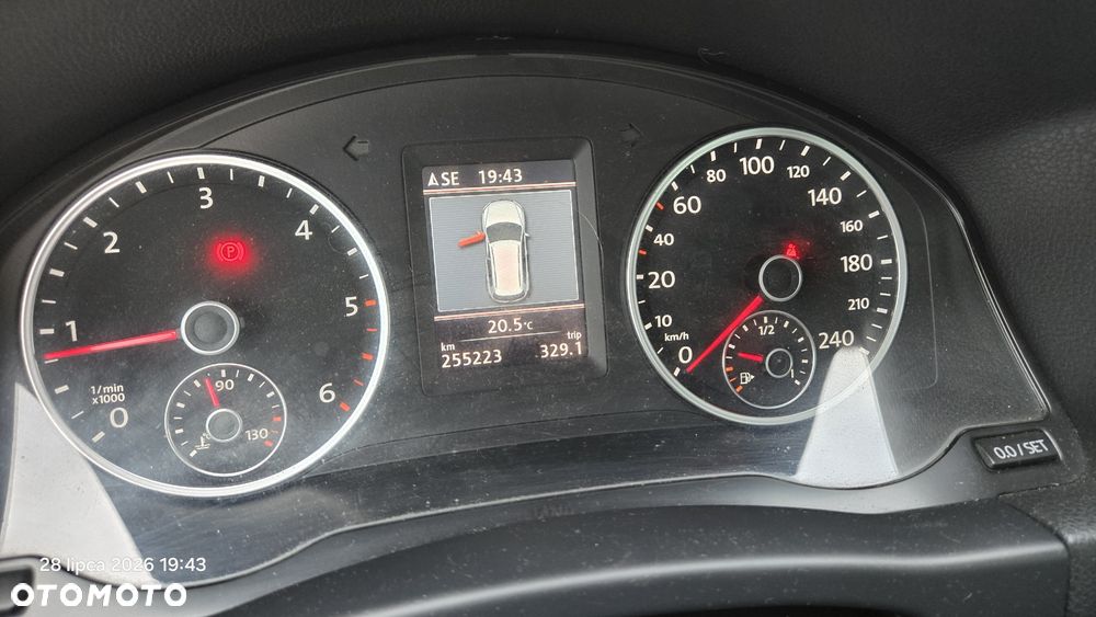 Volkswagen Tiguan - 7