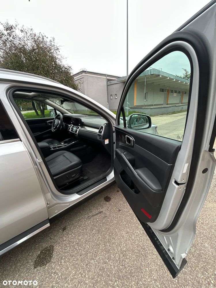 Kia Sorento - 31