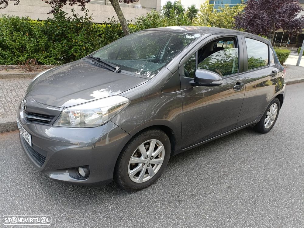 Toyota Yaris 1.4 D-4D High Pack+NAVI - 7
