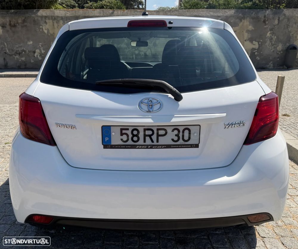 Toyota Yaris 1.4 D-4D ACtive+AC - 11
